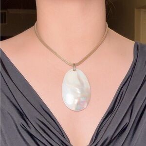 Vintage mother of pearl necklace